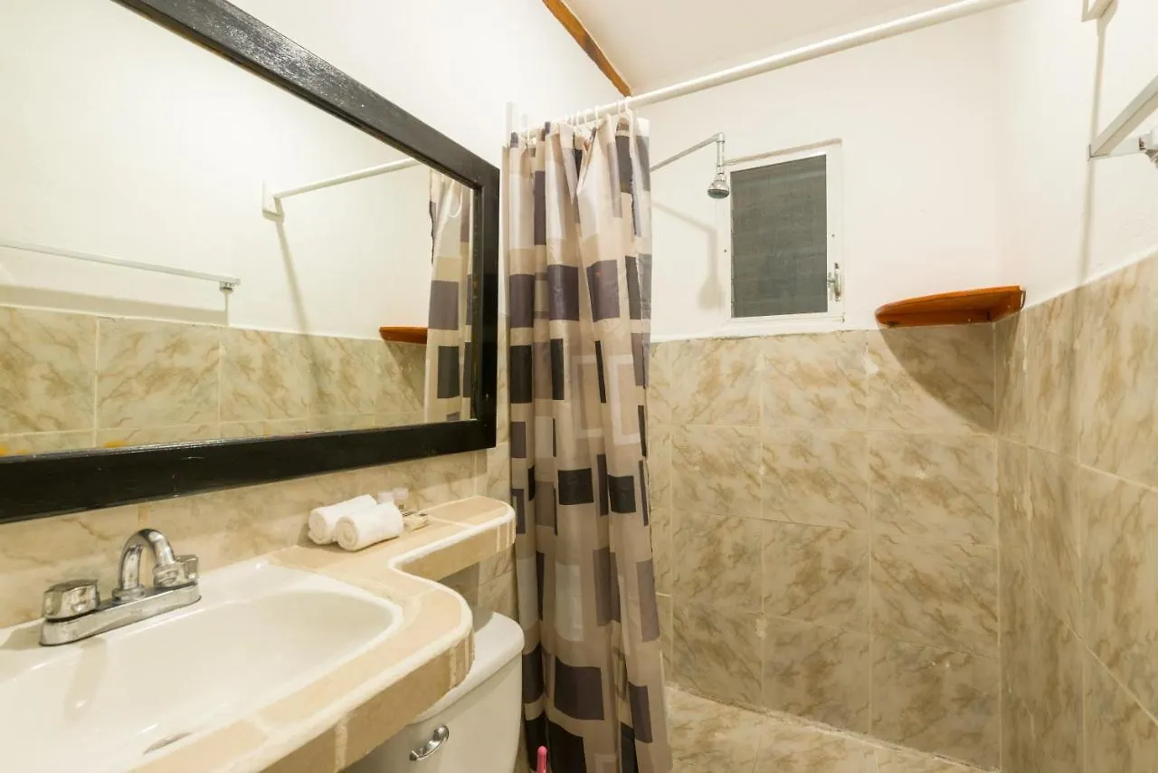 ***  Hotel Caracol Puerto Morelos Μεξικό